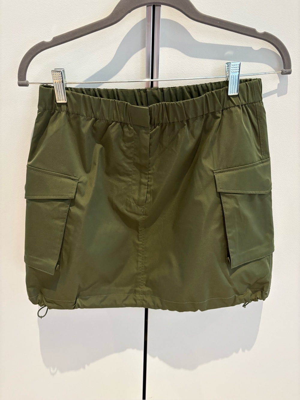 Aritzia Babaton Skirt